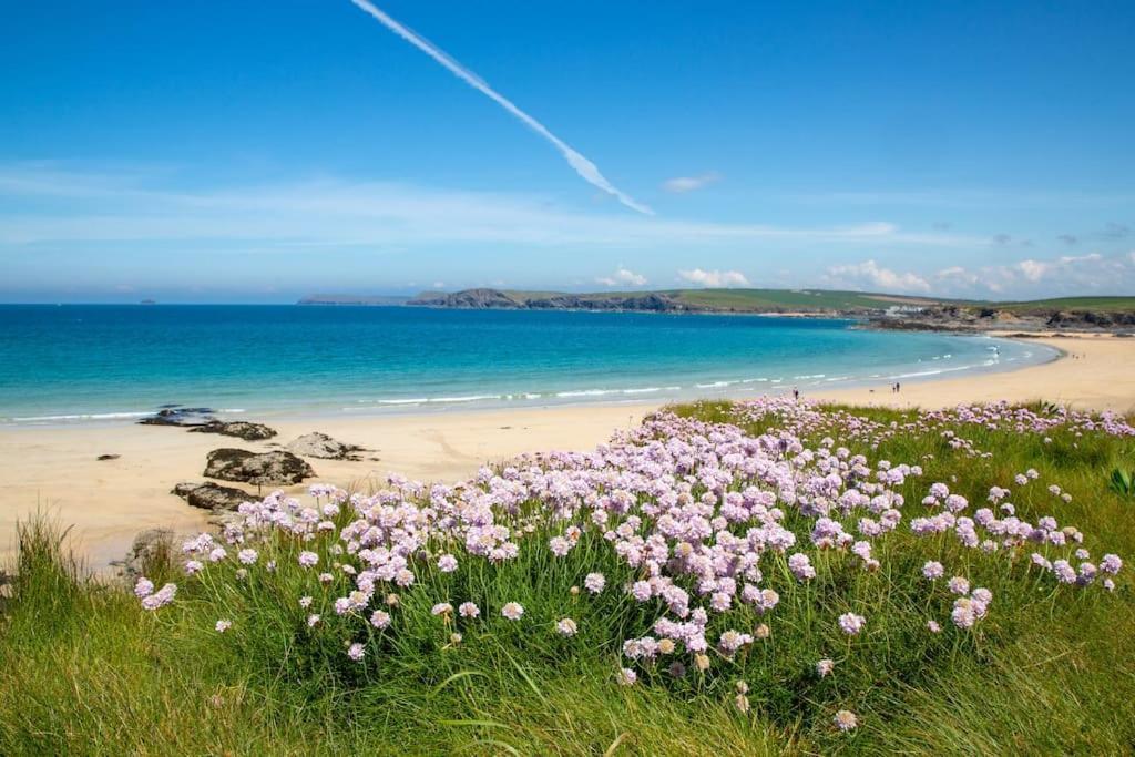 Trethvor House Ensuite Double Room With Free Parking In Quiet Residential Area Padstow Bagian luar foto