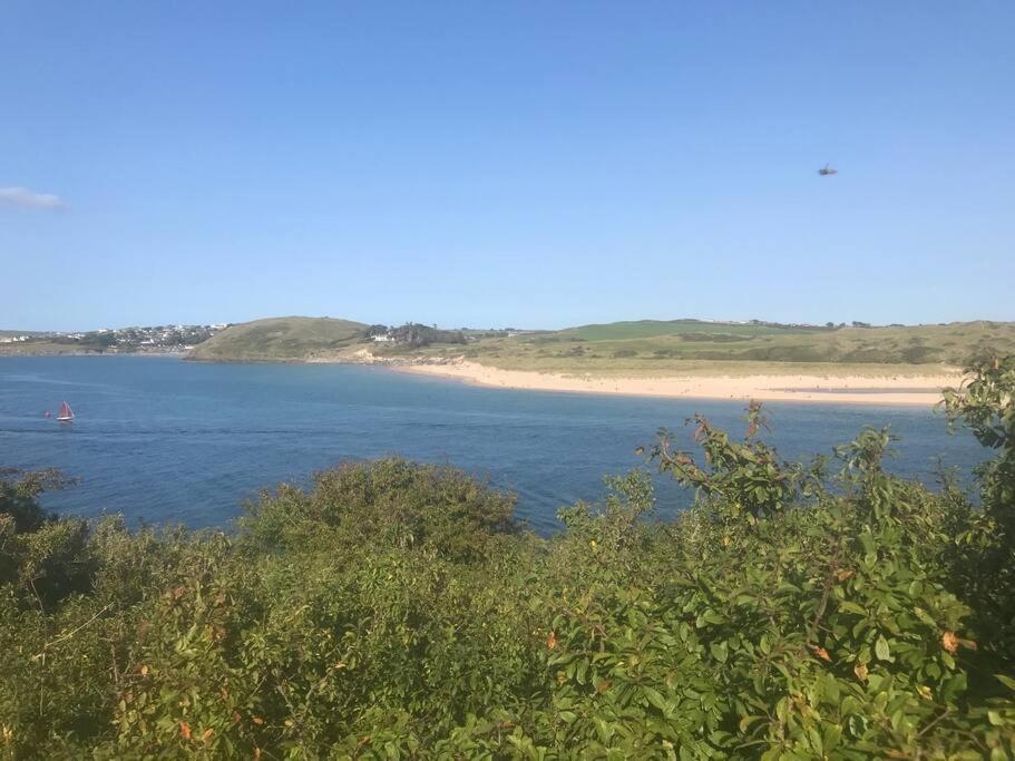 Trethvor House Ensuite Double Room With Free Parking In Quiet Residential Area Padstow Bagian luar foto